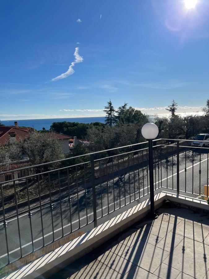 Corso Montecarlo Apartment Ventimiglia Bagian luar foto
